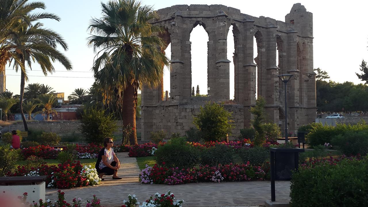 Mystery Garden Oda ve Kahvaltı *